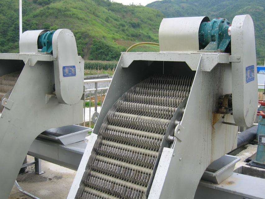 格栅除污机