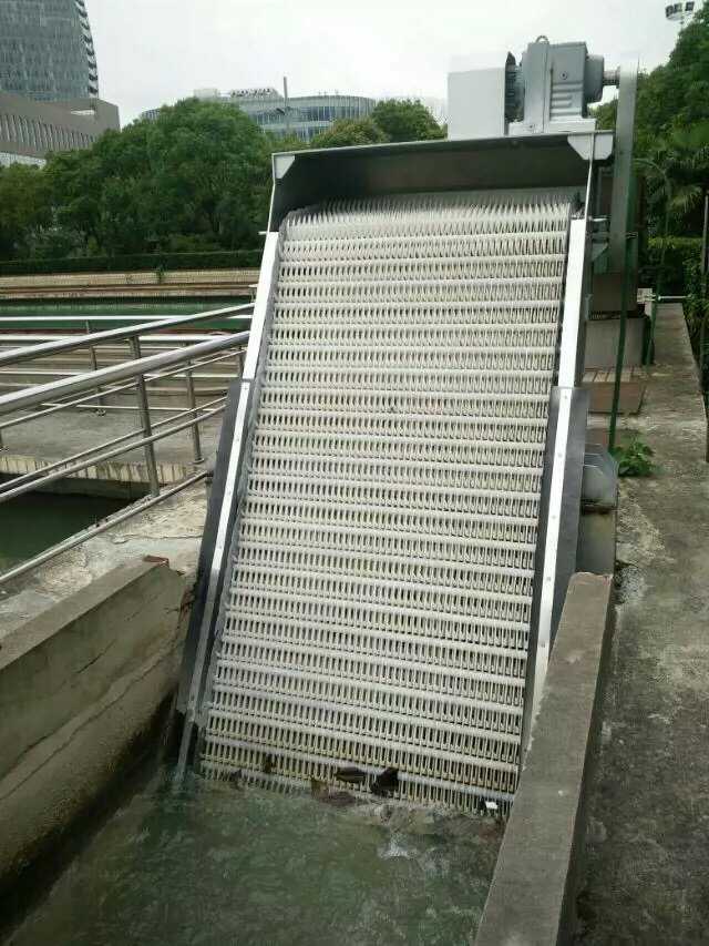 机械格栅
